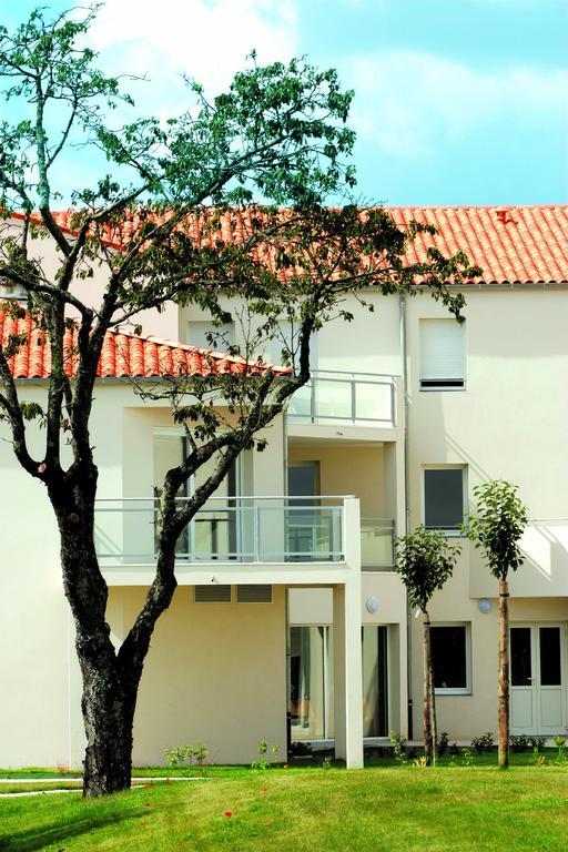 Domitys Le Clos De La Seigneurie Aparthotel Les Gonds Exterior foto